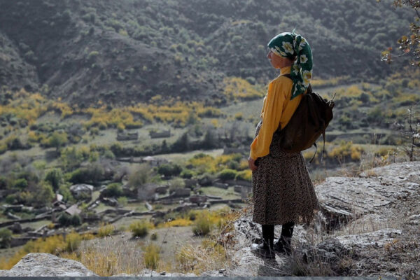 4-Honeyland 4-Honeyland