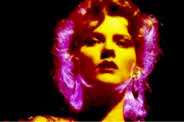 1-Lola, une femme allemande 1-Lola, une femme allemande