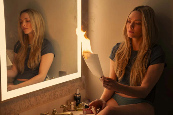 3-La Femme de ménage 3-La Femme de ménage