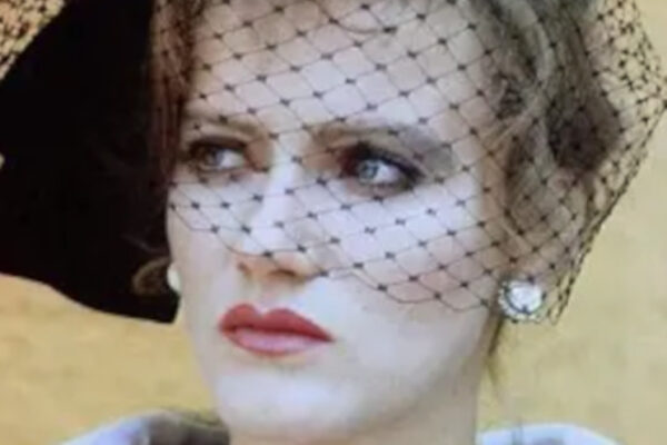 4-Lola, une femme allemande 4-Lola, une femme allemande