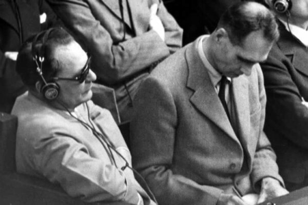 6-Nurembreg les nazis face à leurs crime