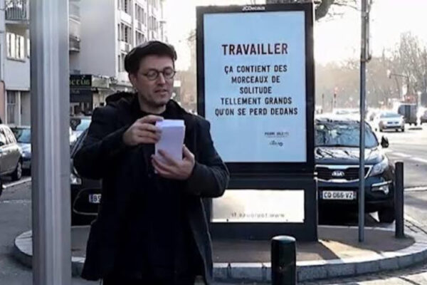 3-Je travaille pas et j'en ai fait mon métier 3-Je travaille pas et j'en ai fait mon métier